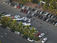 Đà Nẵng đấu giá 13 khu đất “đắc địa” ven biển và trung tâm làm bãi đỗ xe